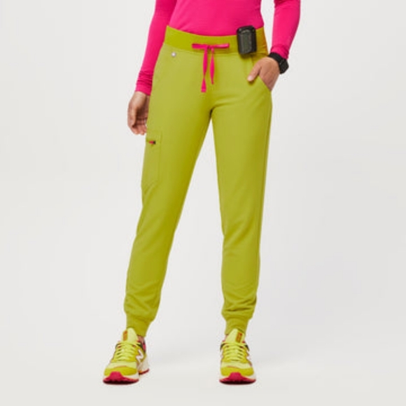 Figs Pants - Women's Zamora Jogger Scrub Pants™